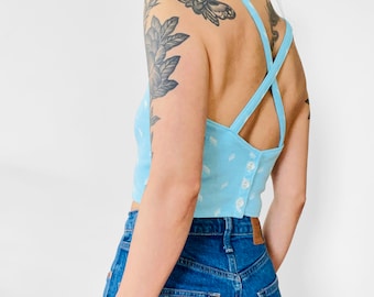 Sz.M, Upcycled, Vintage, Made-By-Me, Sky Blue, White, Patterned, Button-Back, Cross-back, Strap, Summer, Crop, Corset-Style, Tank, Top