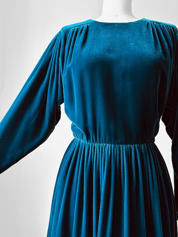 Vintage 1960s - 1970s Tea Blue Pleated Fit and Flare Button Back Velvet  Dress - Sz. SM - Etsy