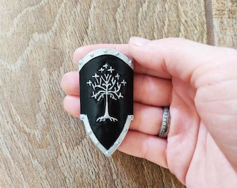 Imán con escudo de árbol blanco, pin, Tolkien, adornos, decoración, menores de 15 años, cumpleaños, Navidad, Ciudad Blanca, guardabosques, Dunedan, Minas Thirith