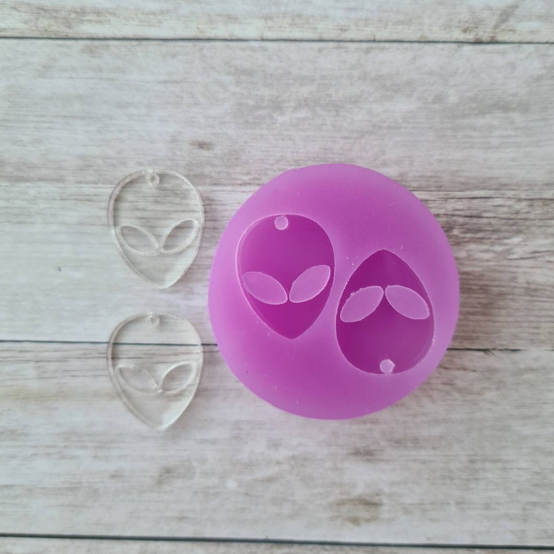 Dangle Earrings Mold 20mm Alien Resin Mold, ET Mold, Flexible Silicone