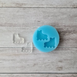 Resin silicone mold - 14mm roller blades earrings mold, flexible silicone mold, polymer clay mold, polymer clay supplies, resin supplies