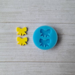 Resin silicone mold - 12mm bow mould, ribbon resin mould, flexible silicone mold, polymer clay mold, polymer clay supplies, resin supplies
