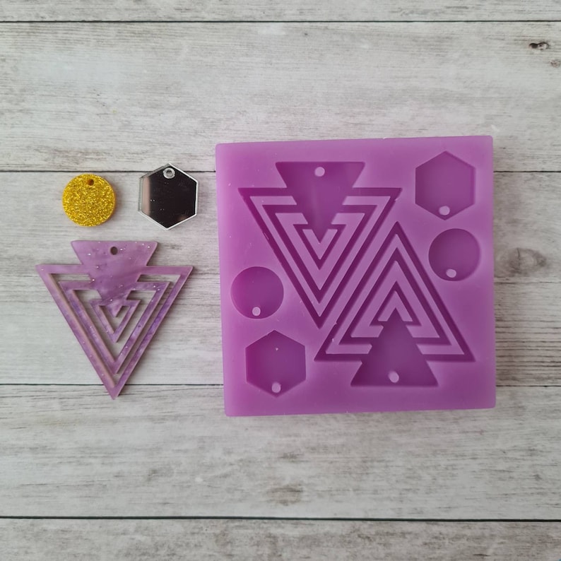 Dangle earrings mold, 38mm triangle geometric resin mold, flexib Dangle earrings mold, 38mm triangle geometric resin mold, flexib