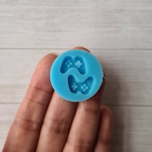 Harz Silikonform - 14 mm Game Controller Gießform, Gamer Gießform, flexible Silikonform, Polymer Clay Form, Polymer Clay Zubehör, Harzzubehör