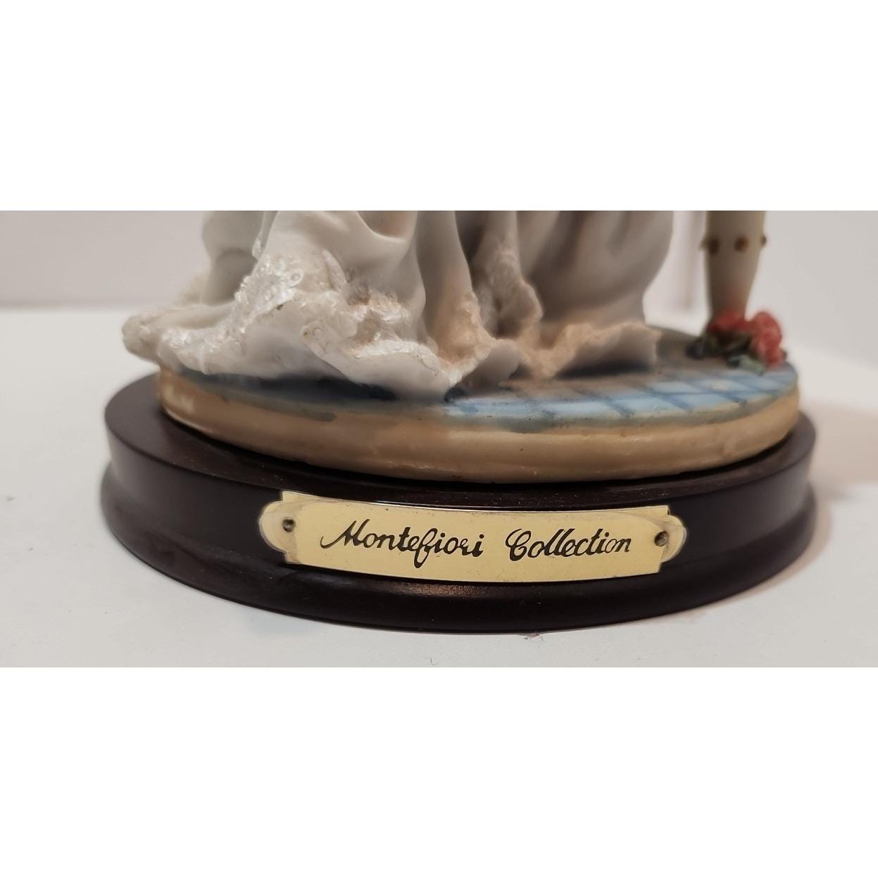 Vtg Montefiori Collection Italy Design Porcelain Sitting Bride W