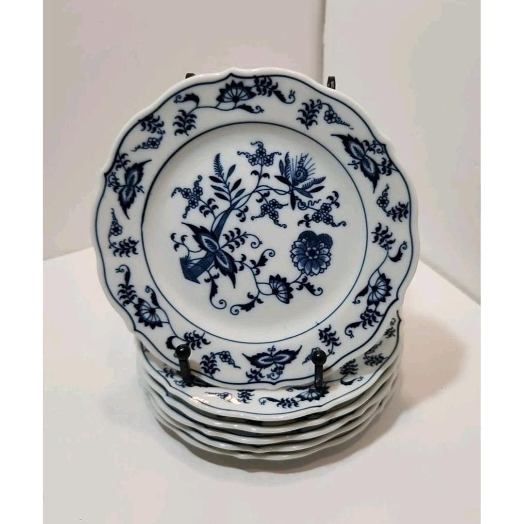 Blue Danube Blue Onion Bread Plates (set of 6), Mid-century Japanese ...