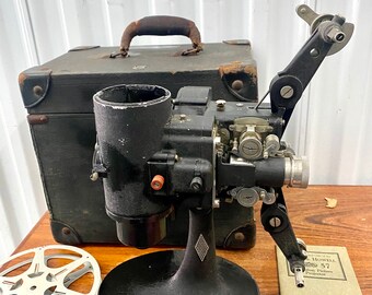Vintage Art Deco 1920s Bell & Howell  Filmo 57 Movie Projector Steampunkt