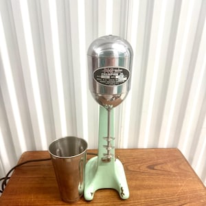 Vintage Mid Century PIC Champion Jr Model K.2. Milkshake Mixer Working