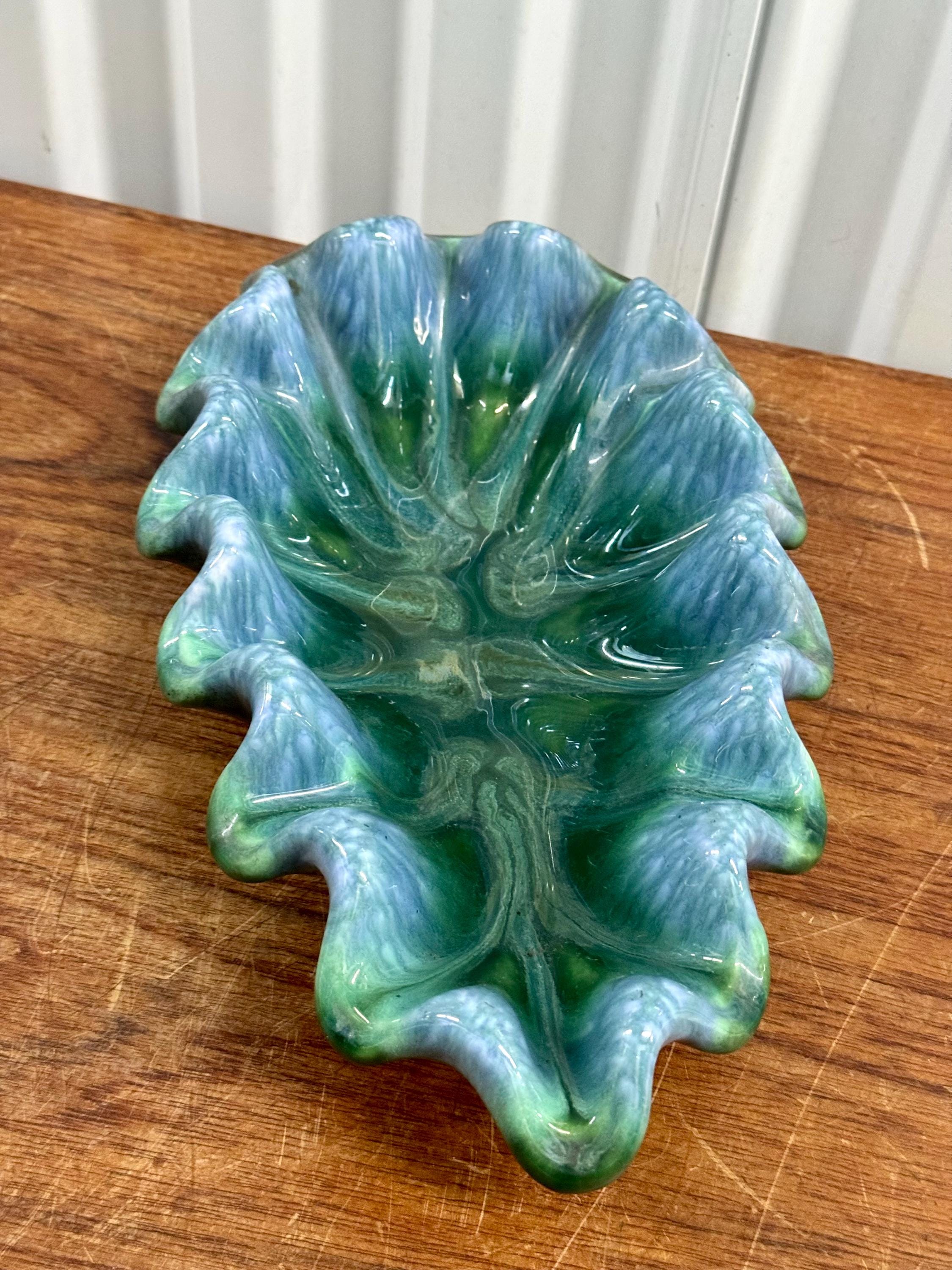 Vintage Mid Century Blue Green Royal Haeger Pottery Ashtray R1327