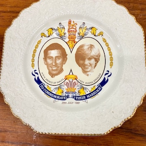Vintage Prince Charles & Princess Diana Wedding Collectors Plate Liverpool