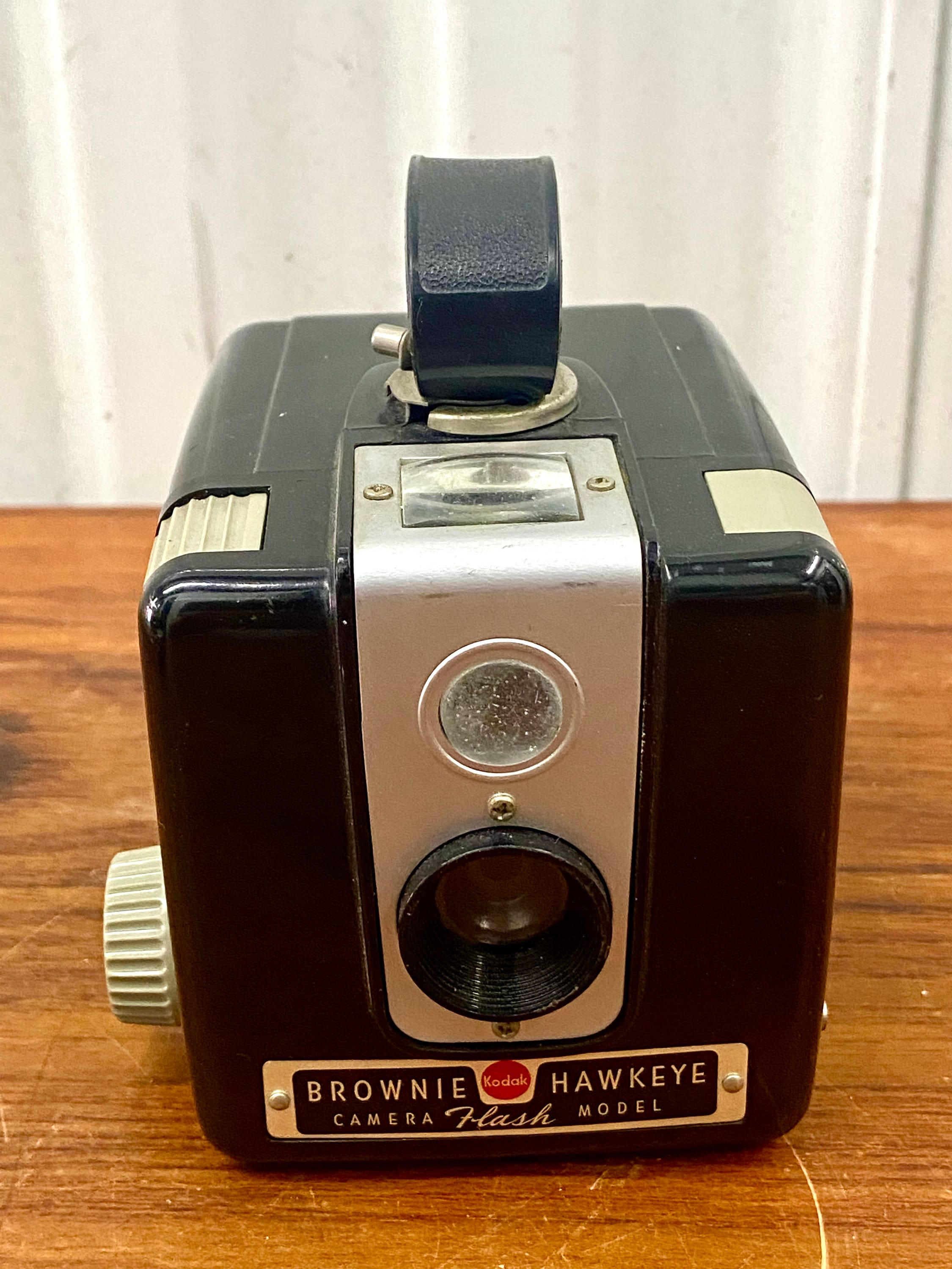 Vintage Kodak Brownie Hawkeye Camera Brown Bakelite Body Flash