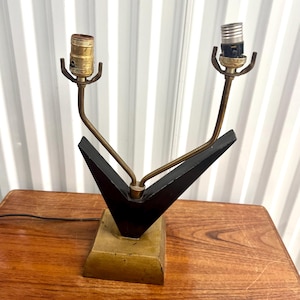 Vintage Mid Century Modernist Designr Boomerang Table Lamp