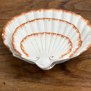 Vintage Italien Keramik ausgebogten Tiered Sea Shell Servierplatte
