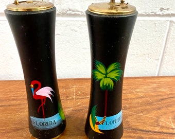 Vintage Florida Souvenir Wooden Salt Pepper Shakers Grinder Made In Japan