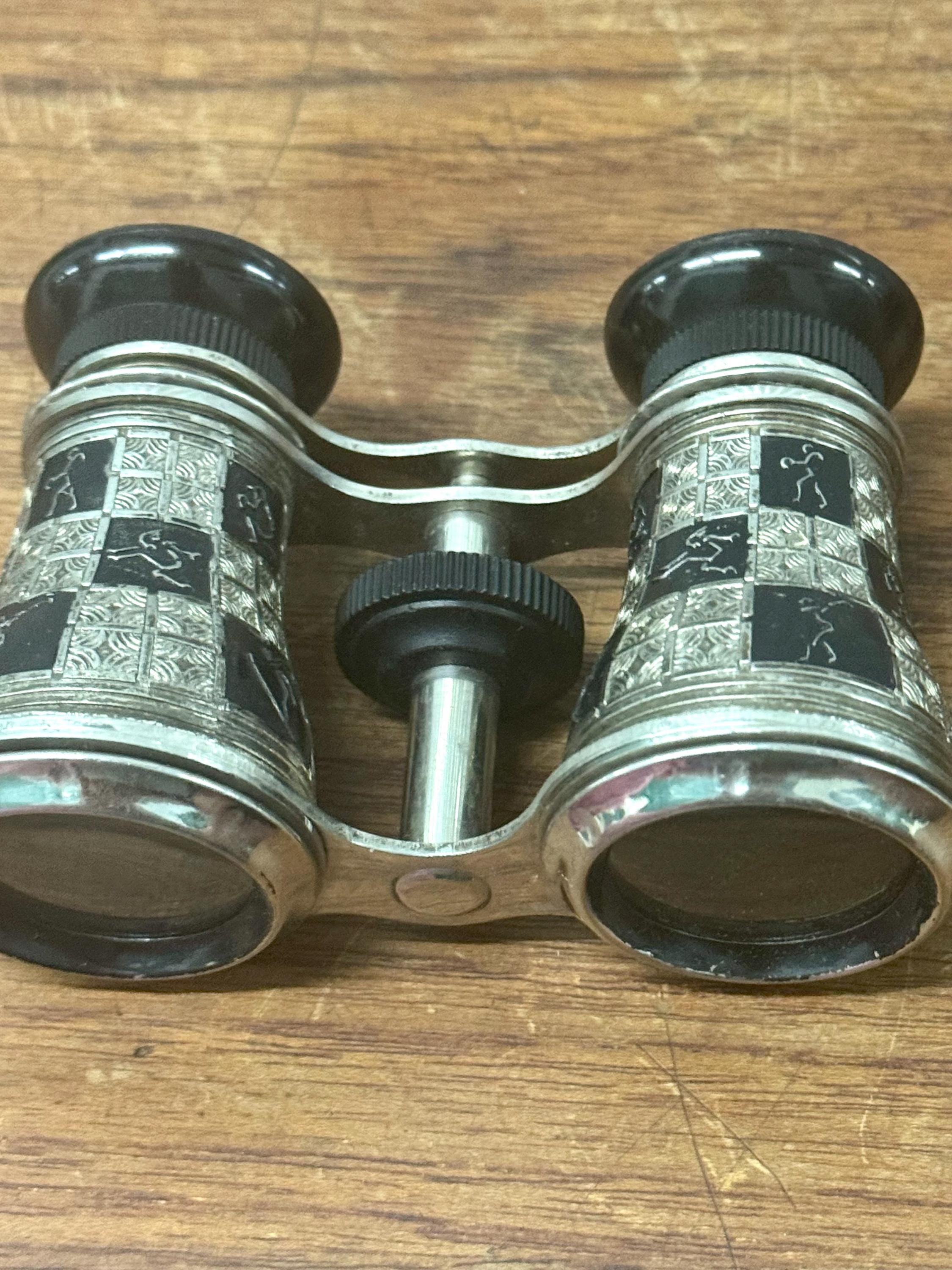 * antique figure ❀ ビスク パニエと 素敵な男の子 Vintage 1950s Sporting Figures Opera Glasses Binoculars Made in