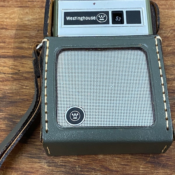 Vintage Westinghouse Transistor Radio & Case Made In Japan Works