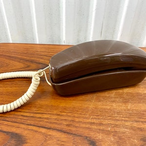 Vintage ITT Slimline Rotary Dial Brown Telephone 20045 MBA 20 M