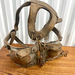 Antique American Metal & Leather Bull Blinder Harness Farm House Decor