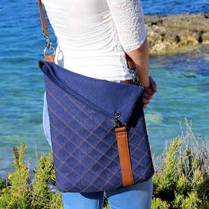 Fresno Foldover Bag - Un sac à main moderne avec poche arrière zippée - Patron de couture PDF