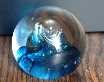 Vintage Caithness 'Quicksilver' Paperweight