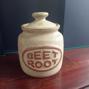 Vintage Retro Glazed Studio Pottery Earthenware Beetroot Jar