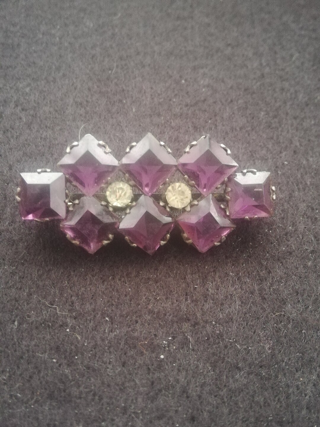 Broche Vintage Argentée Plaque Nacre Avec Cristaux D'Améthyste - Bijou Ancien - Modèle 2578