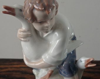 ヴィンテージ ロイヤル コペンハーゲン 磁器フィギュア：ガチョウ泥棒