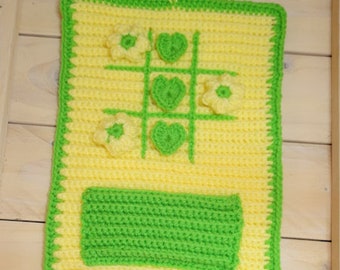 Tic Tac Toe Game. Crocheted Hearts and Flowers. Ready to Ship!