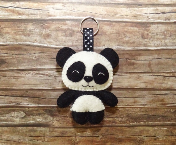 . Panda Bär Anhänger Schlüsselanhänger Taschenanhänger aus  Holz