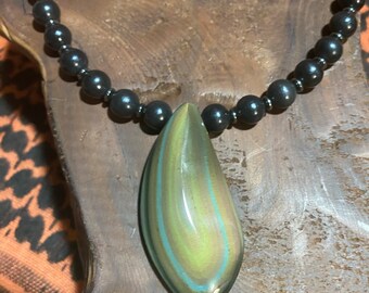 Collana di ossidiana e shungite arcobaleno