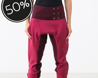 Pantalone a cavallo basso con ghette abbottonate