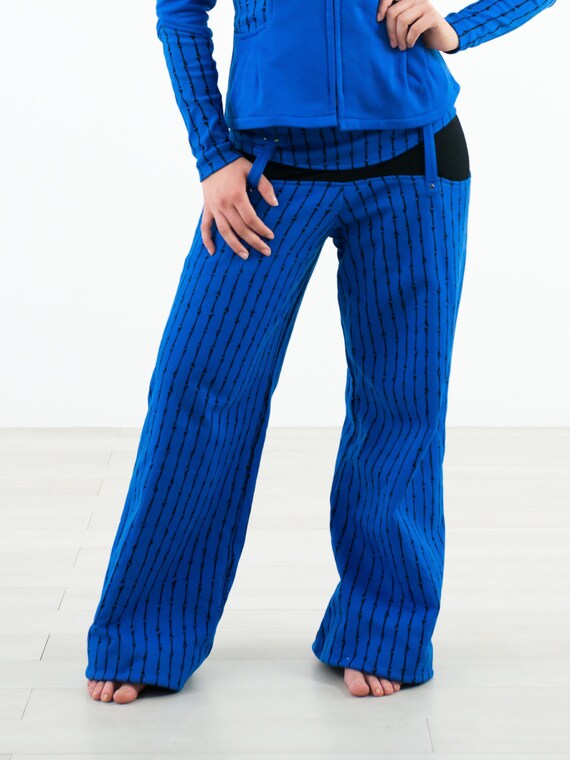 sweatpants with deep pockets
