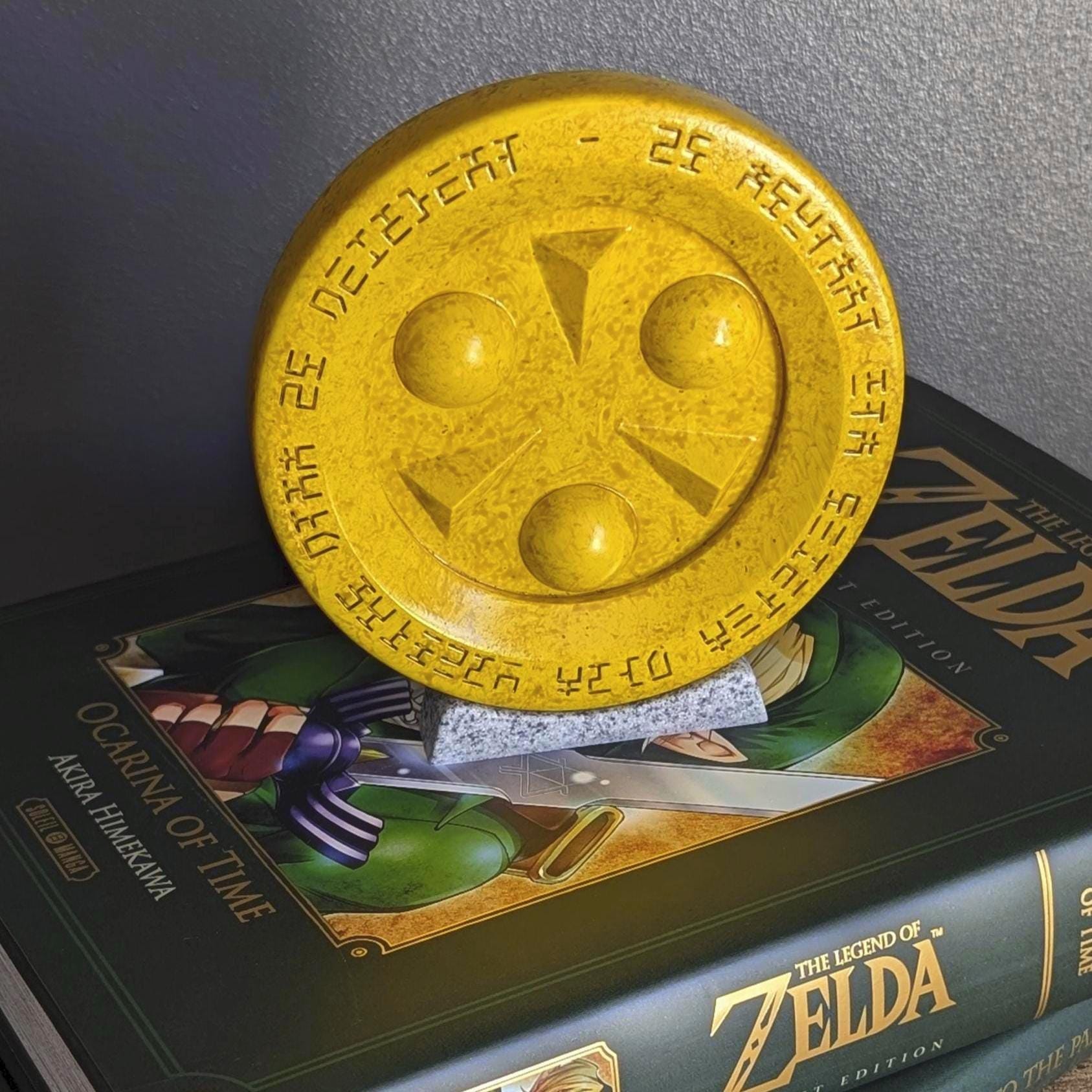 ゼルダの伝説 時のオカリナ 賢者のメダル。高級樹脂製装飾品として