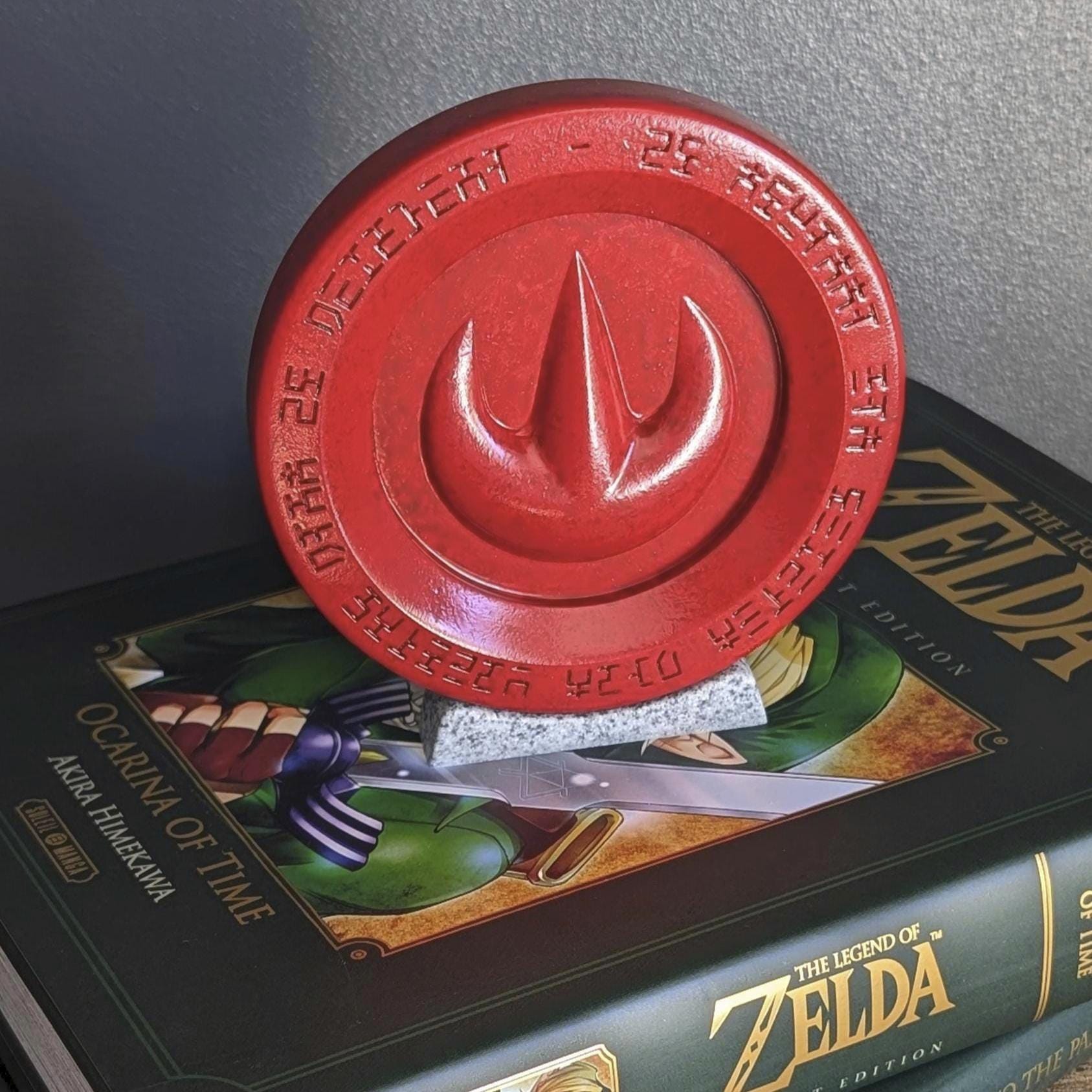 ゼルダの伝説 時のオカリナ 賢者のメダル。高級樹脂製装飾品として