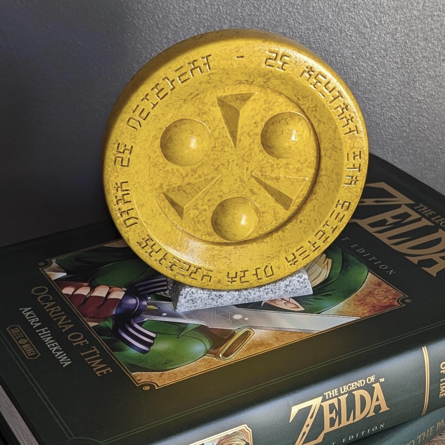 ゼルダの伝説 時のオカリナ 賢者のメダル。高級樹脂製装飾品として