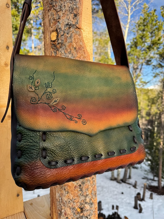 Hand Dyed Leather Messenger Bag, Hand Stitched Vine Applique  display picture 2