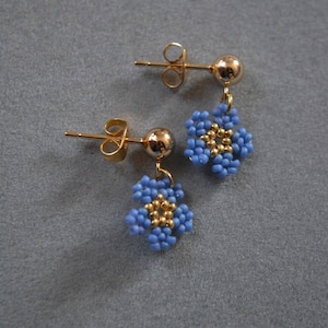 Delicate spring earrings, blue flower earrings image 1