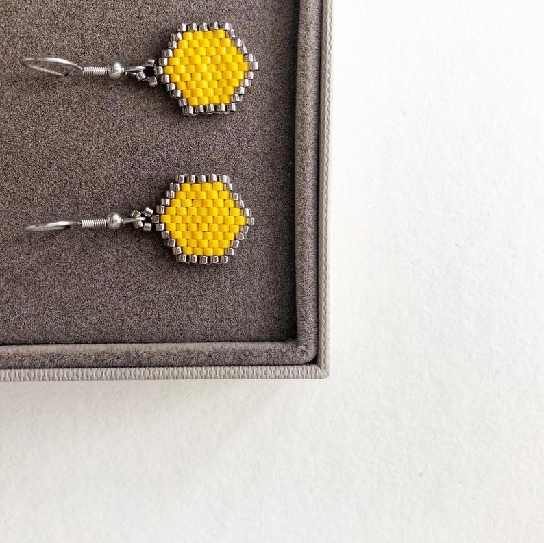 Honeycomb earrings, yellow earrings, geometric earrings, peyote jewelry, beaded jewelry image 3