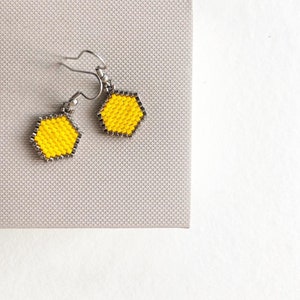 Honeycomb earrings, yellow earrings, geometric earrings, peyote jewelry, beaded jewelry image 2