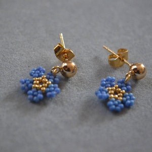 Delicate spring earrings, blue flower earrings image 2