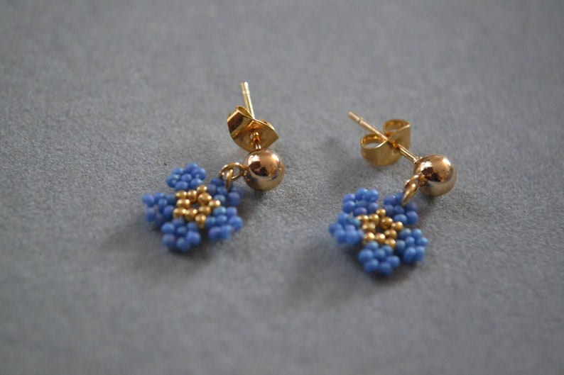 Delicate spring earrings, blue flower earrings image 2