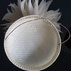 Cream and champagne button hat / fascinator / headpiece ideal for the races inc. Melbourne Cup or Fashions on the Field entrants image 6