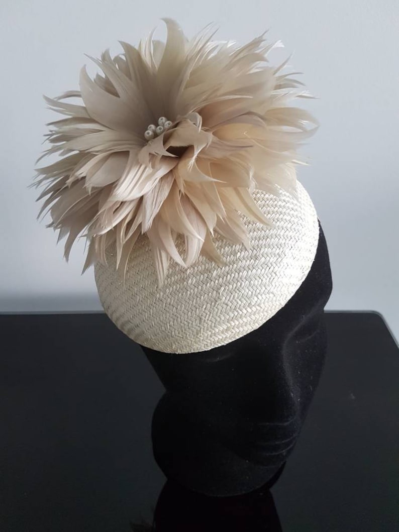 Cream and champagne button hat / fascinator / headpiece ideal for the races inc. Melbourne Cup or Fashions on the Field entrants image 4