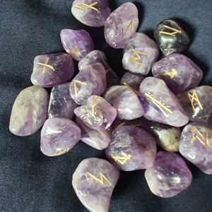 Amethyst Tumbled stone Viking Rune Stone Set, with pouch & Elder Futhark Runic Symbol Sheet, Crystal Divination image 7