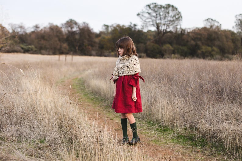 Granny Square Capelet Crochet Pattern, PDF image 4