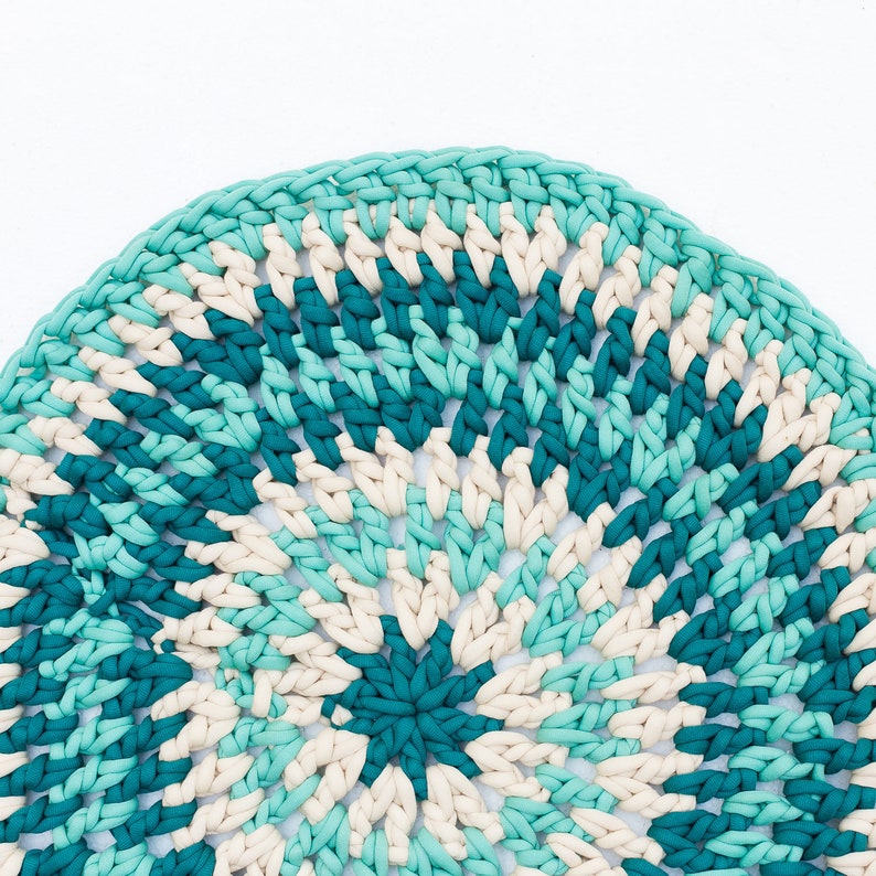 Quick Crochet Rug Patterns Quick & Easy Crochet Rug Pattern, Jumbo Yarn, Bath Mat, DIY Rug ...