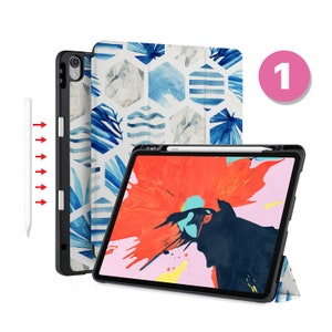iPad Smart Case with Pencil Holder | Auto Sleep/Wake | Fits iPad Pro 13 M4, Air 13, Air 11, Pro 12.9 M1/M2, Pro 11, 10.9, 10.2, 9.7  Flower