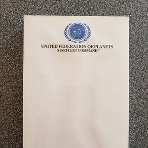 Star Trek Vintage 1992 Hallmark Note Memo Pad Paper - United Federation of Planets Starfleet Command - 125 Pages - Sealed Unopened