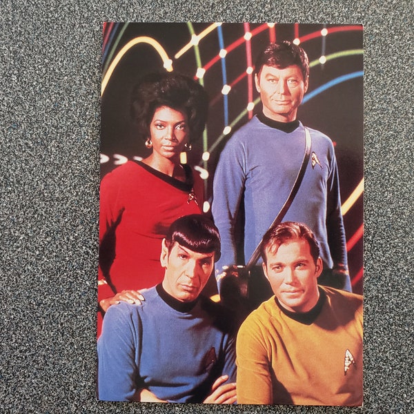 Vintage 1992 Hallmark Star Trek TOS Crew Photo - Hello/Miss You/Just Because/Birthday Card - Kirk, Spock, Uhura, McCoy - NOS