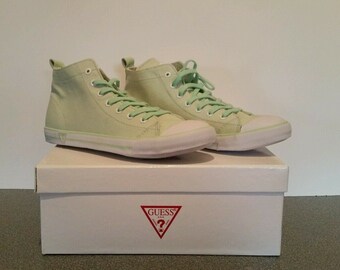 green guess shoes